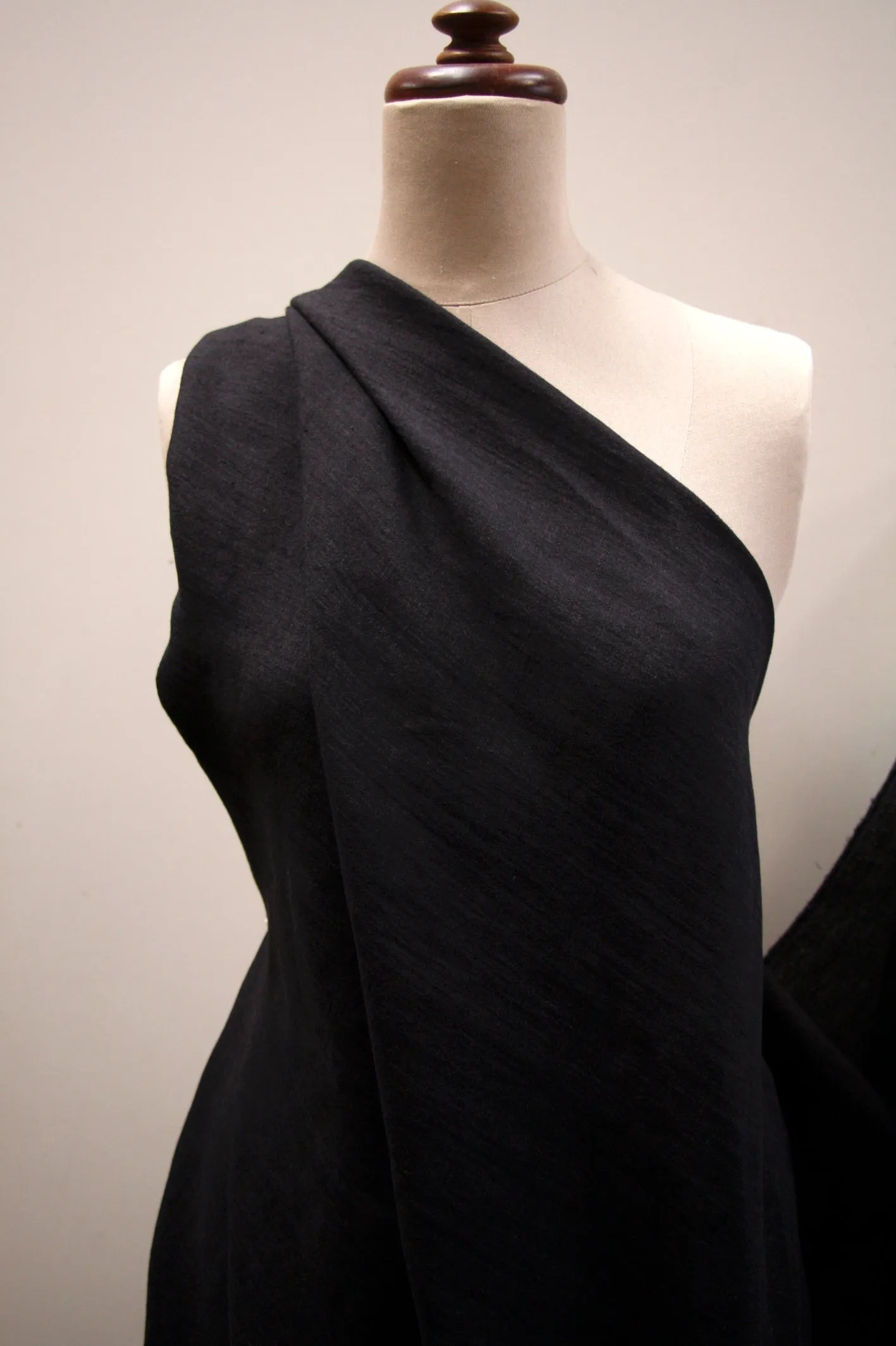 Black Lave Linen