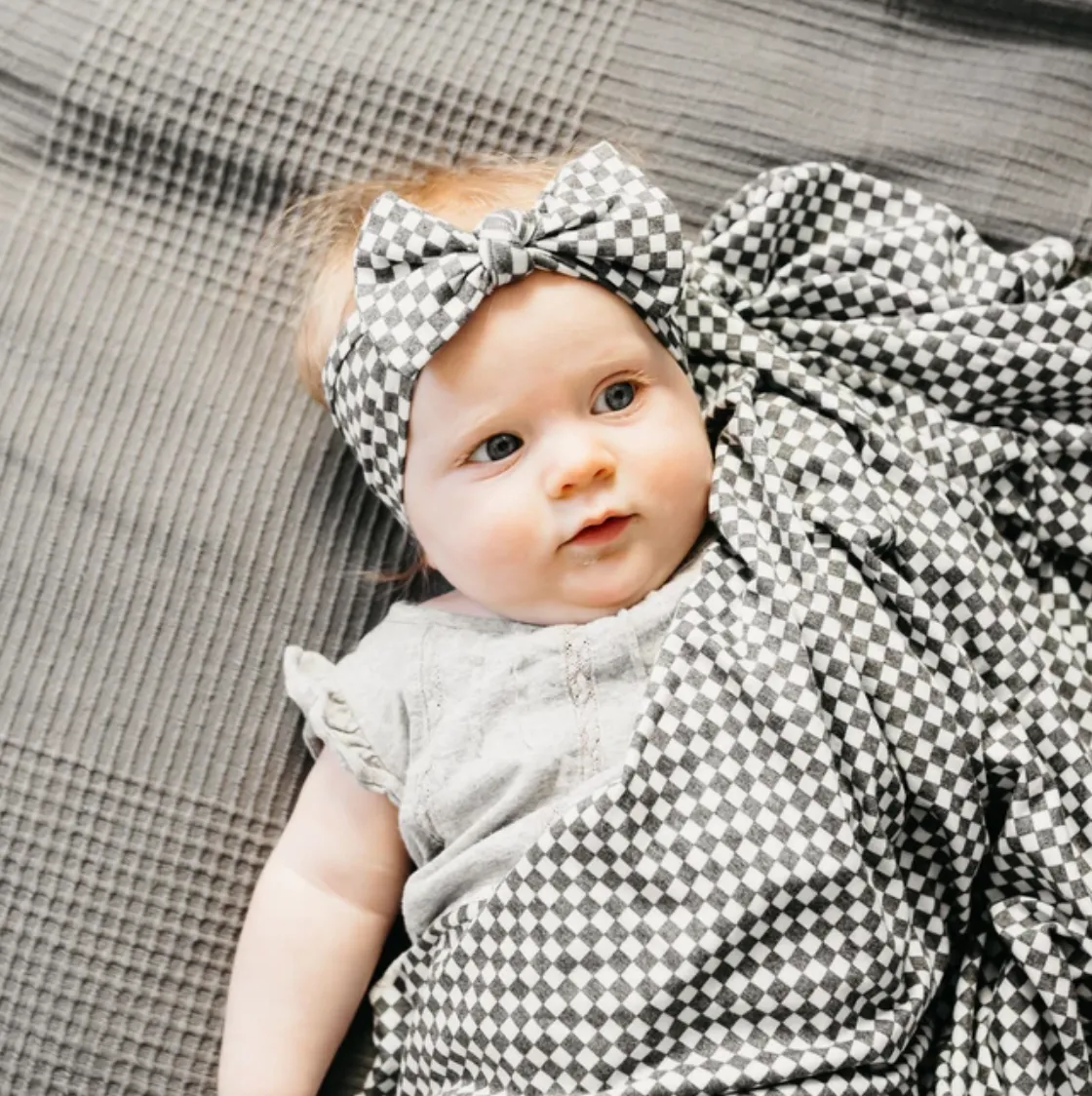 Copper Pearl - Infant Stretchy Soft-Knit Bow Headband in Nash