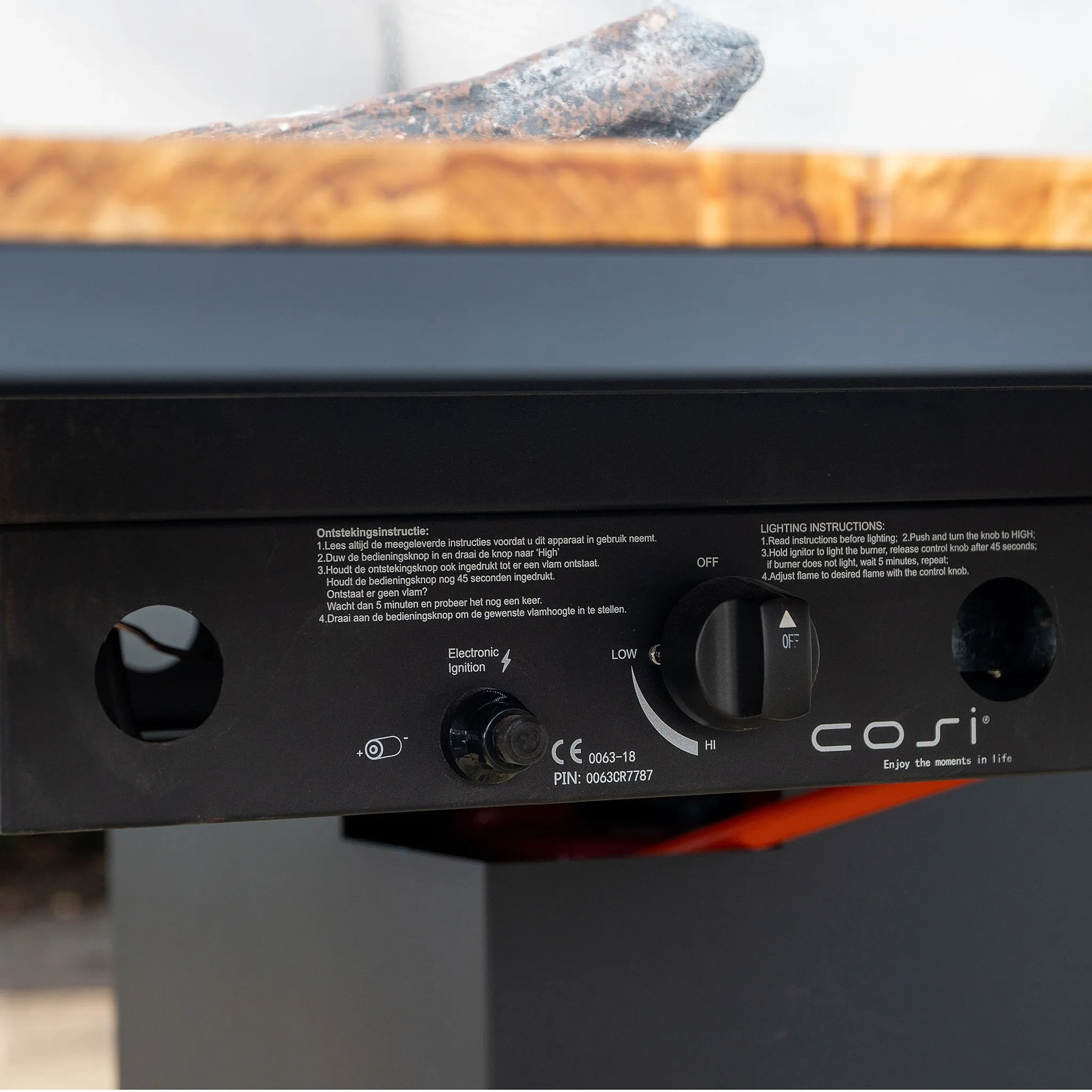 Cosiloft 100 Black and Teak Fire Pit Table