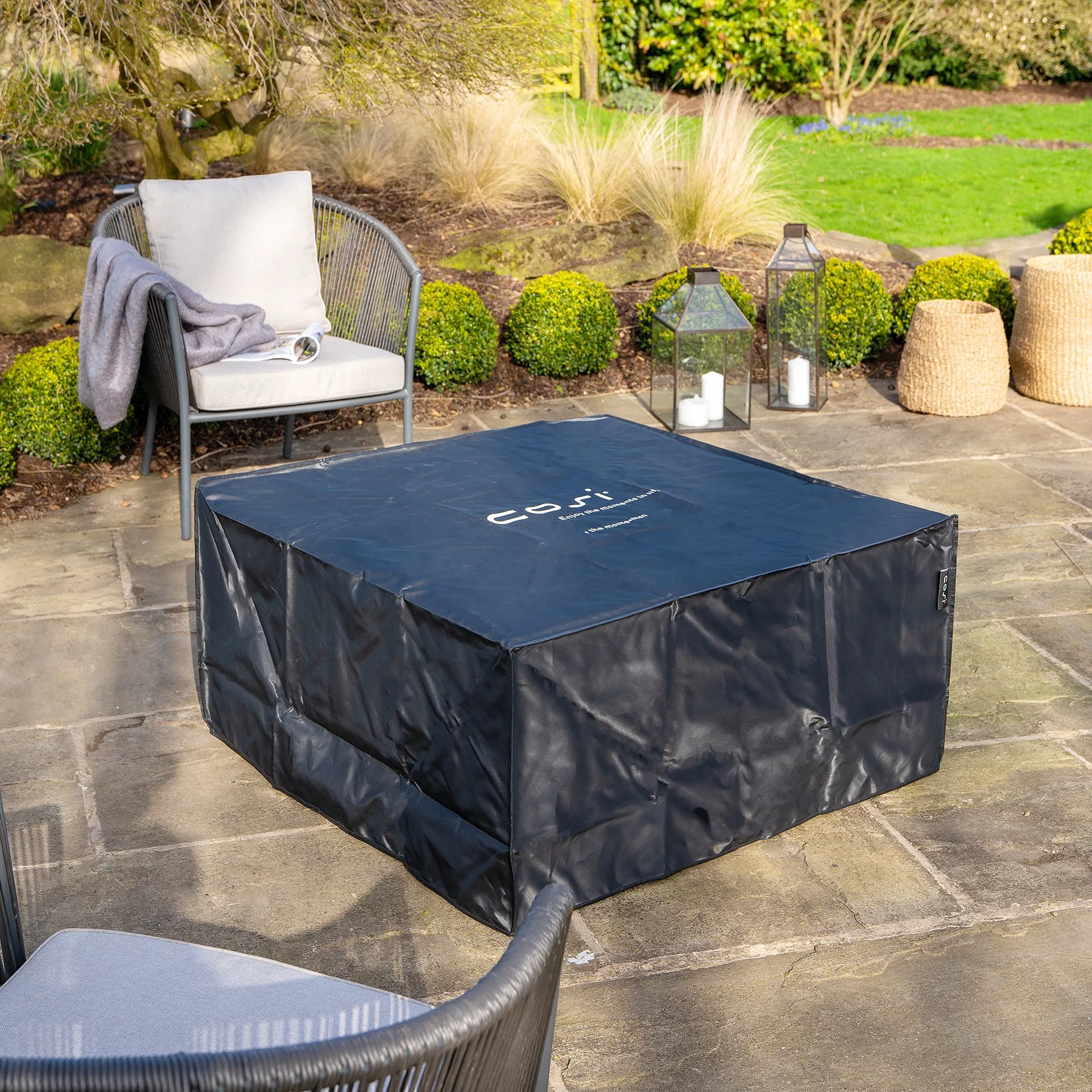 Cosiloft 100 Black and Teak Fire Pit Table
