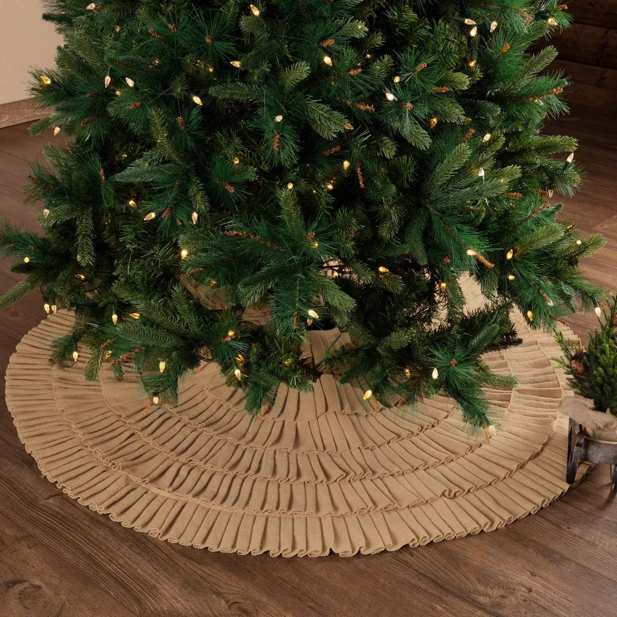 Festive Natural Burlap Ruffled Tree Skirt
