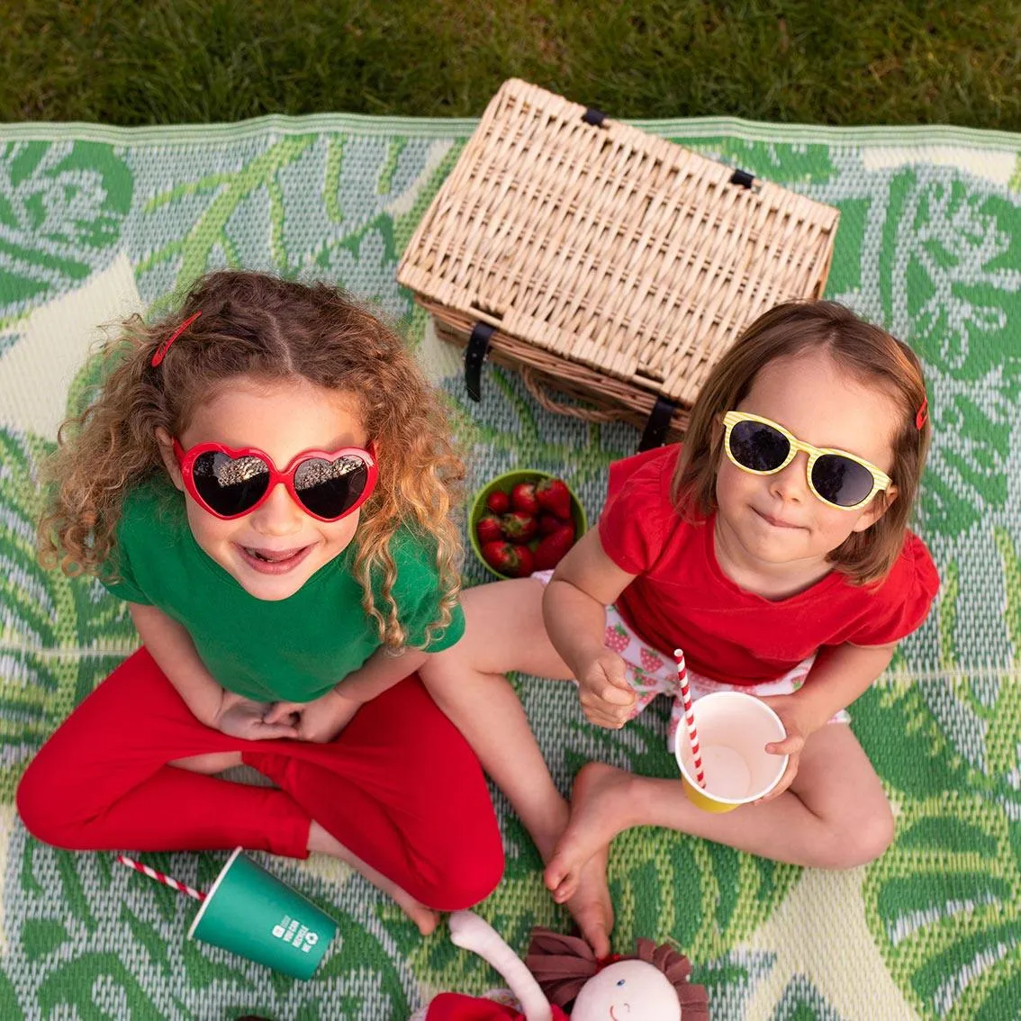 Green Tropical Outdoor Rug