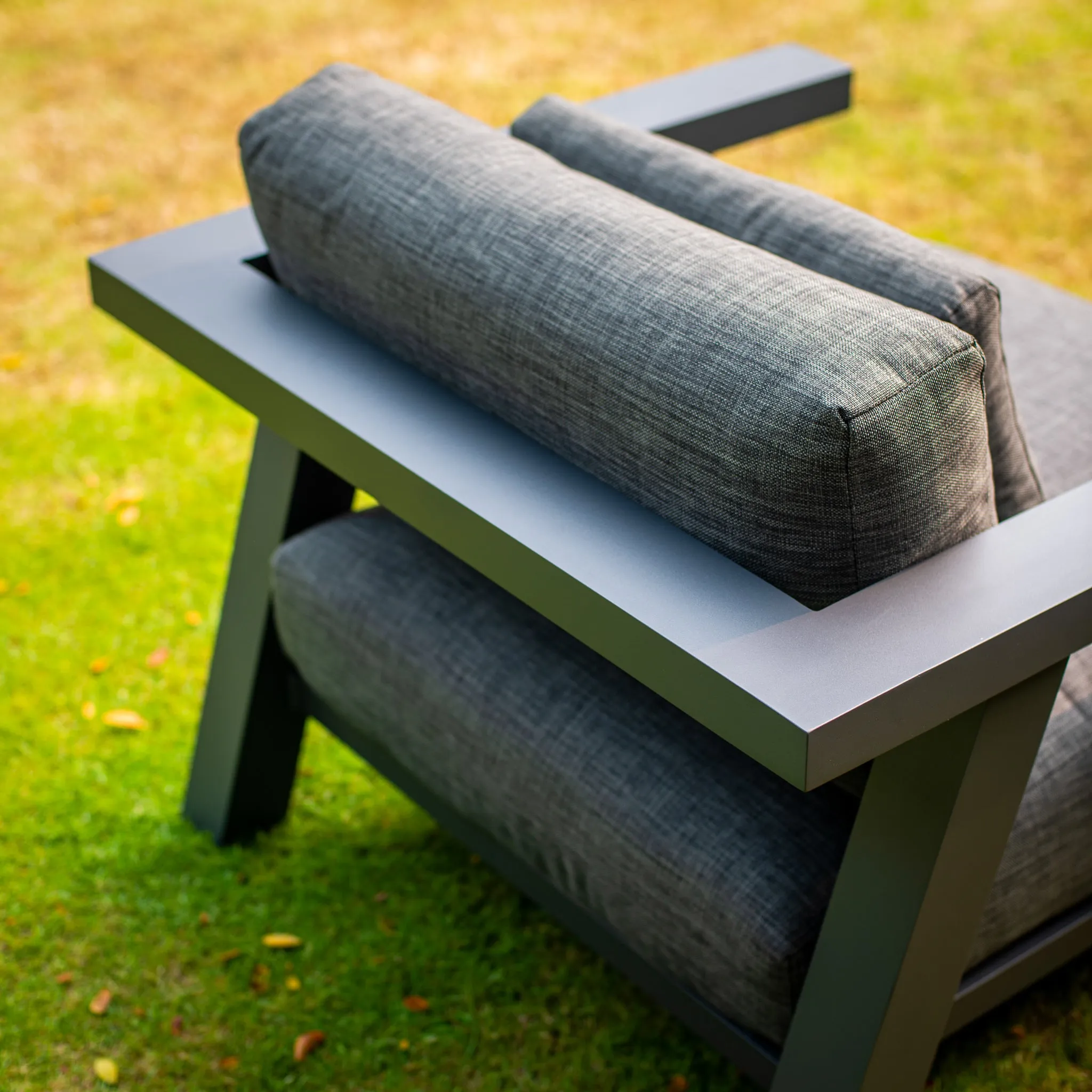 Iconic 2 Seat Sofa Set with HPL Table in Anthracite