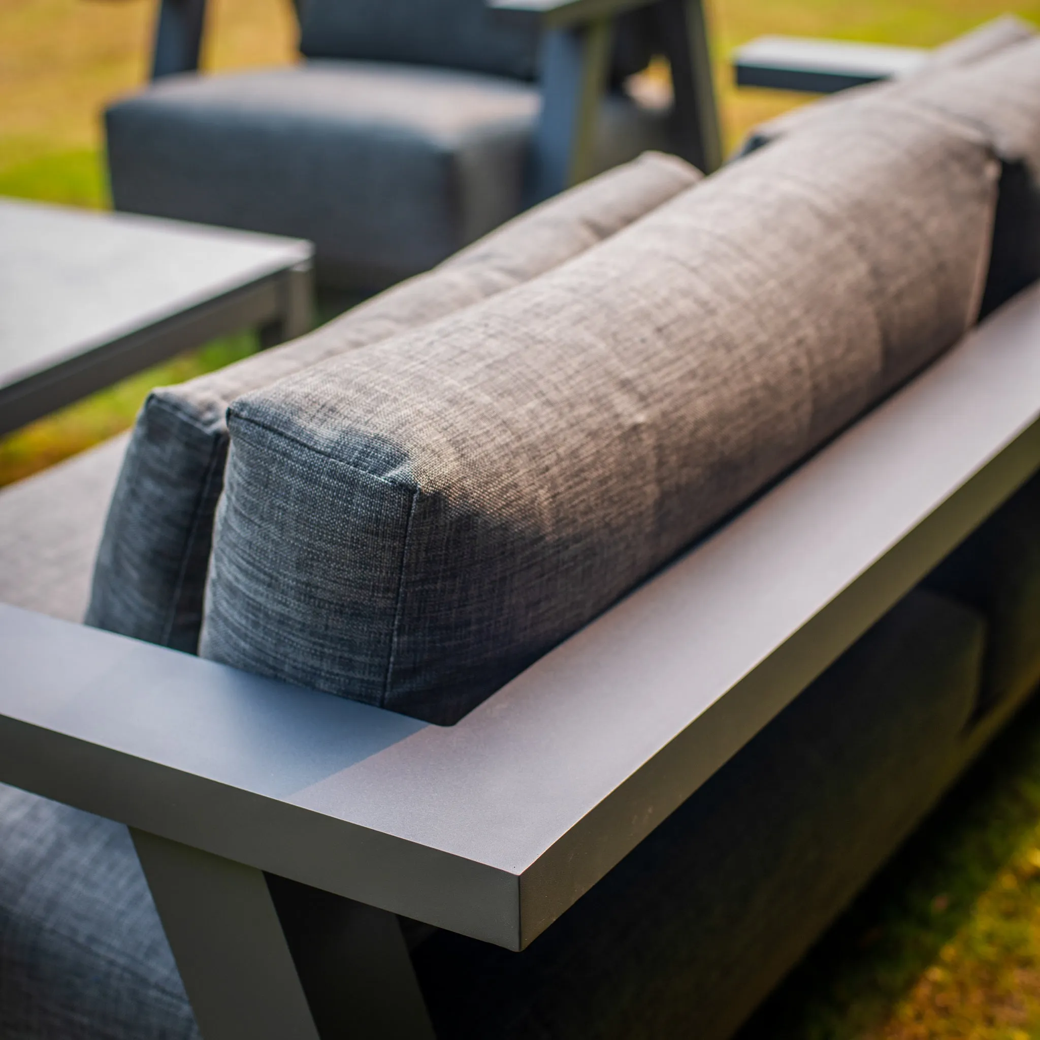 Iconic 2 Seat Sofa Set with HPL Table in Anthracite