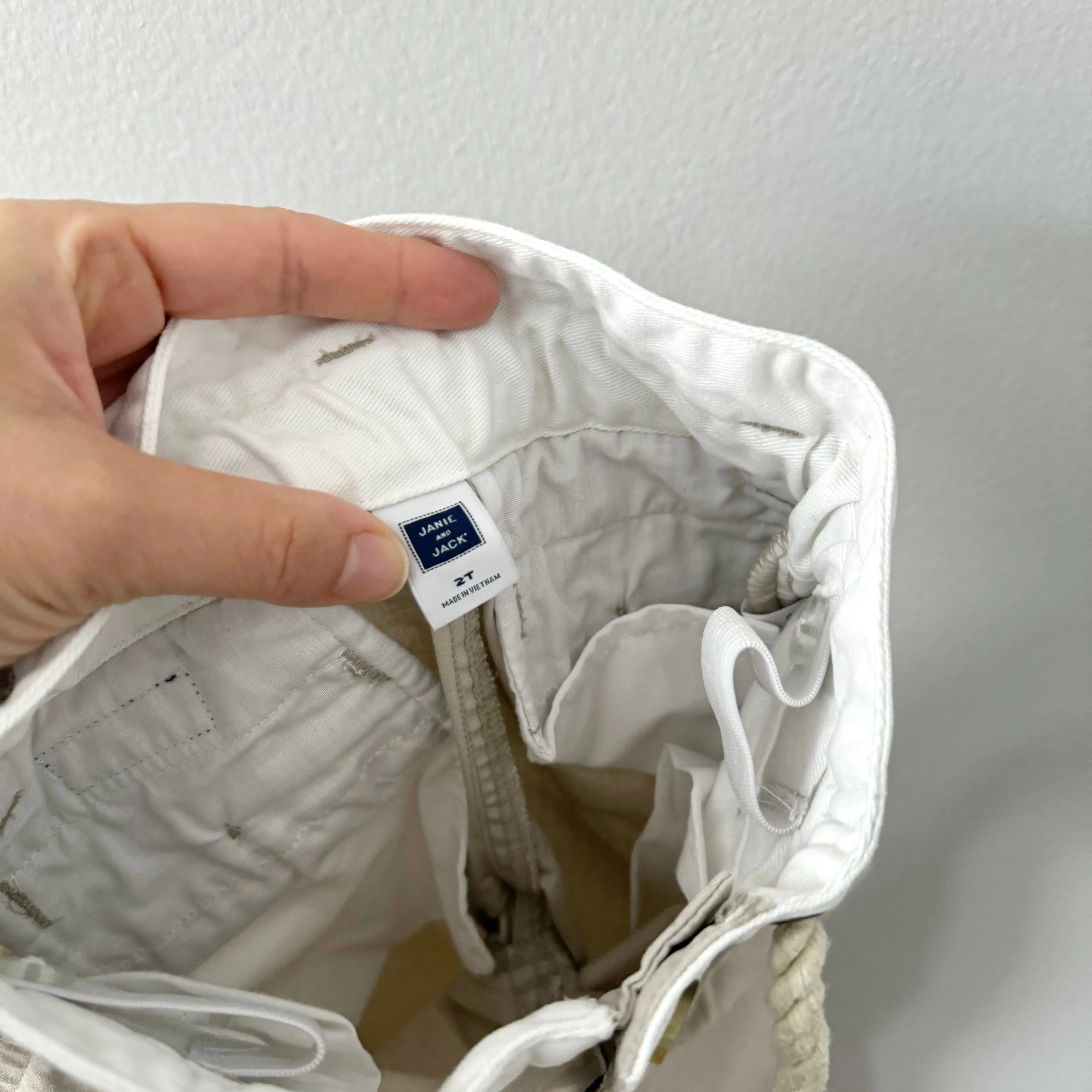 Janie & Jack / Beige chino pants / 2T