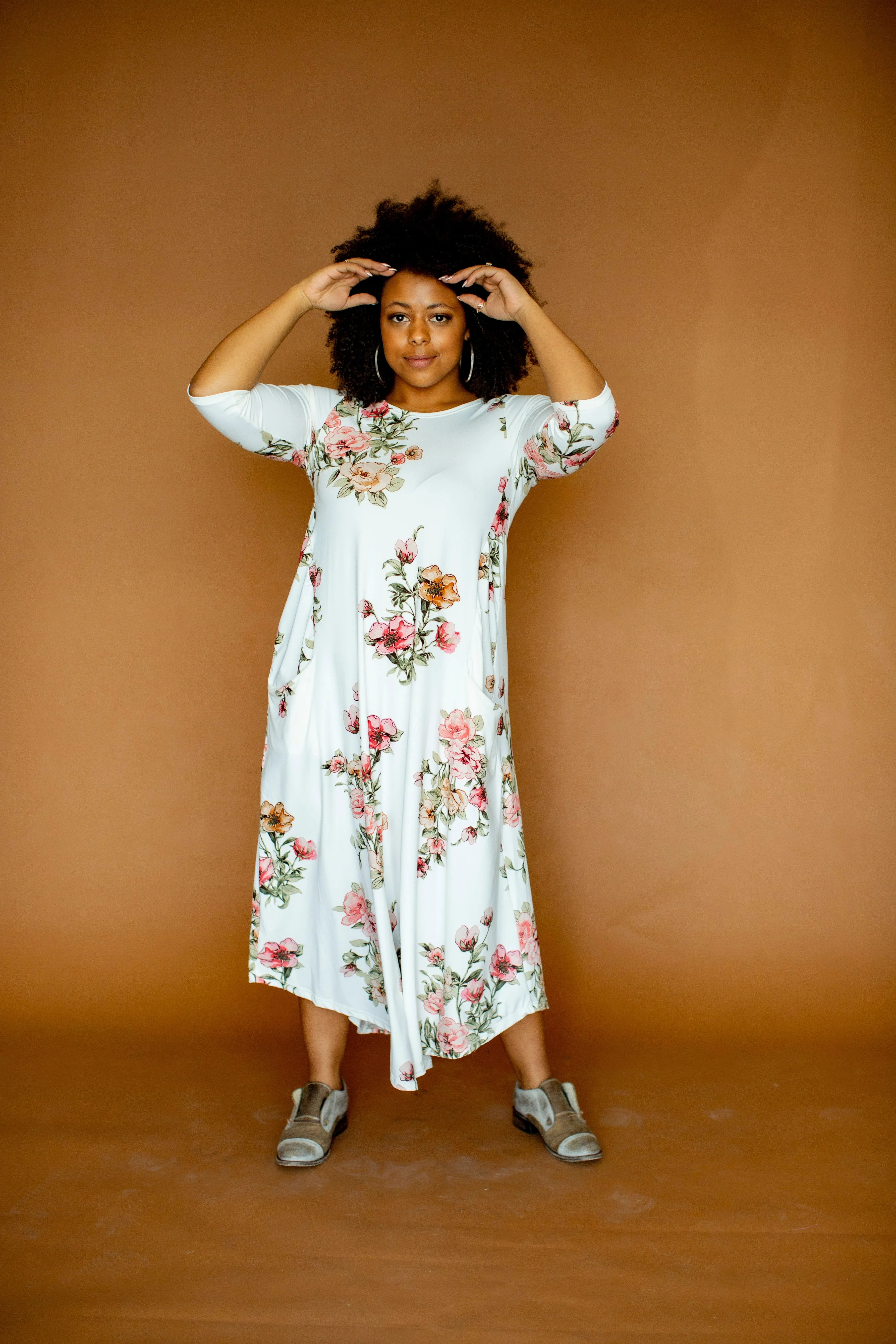 Jessi Dress White Floral Sketch