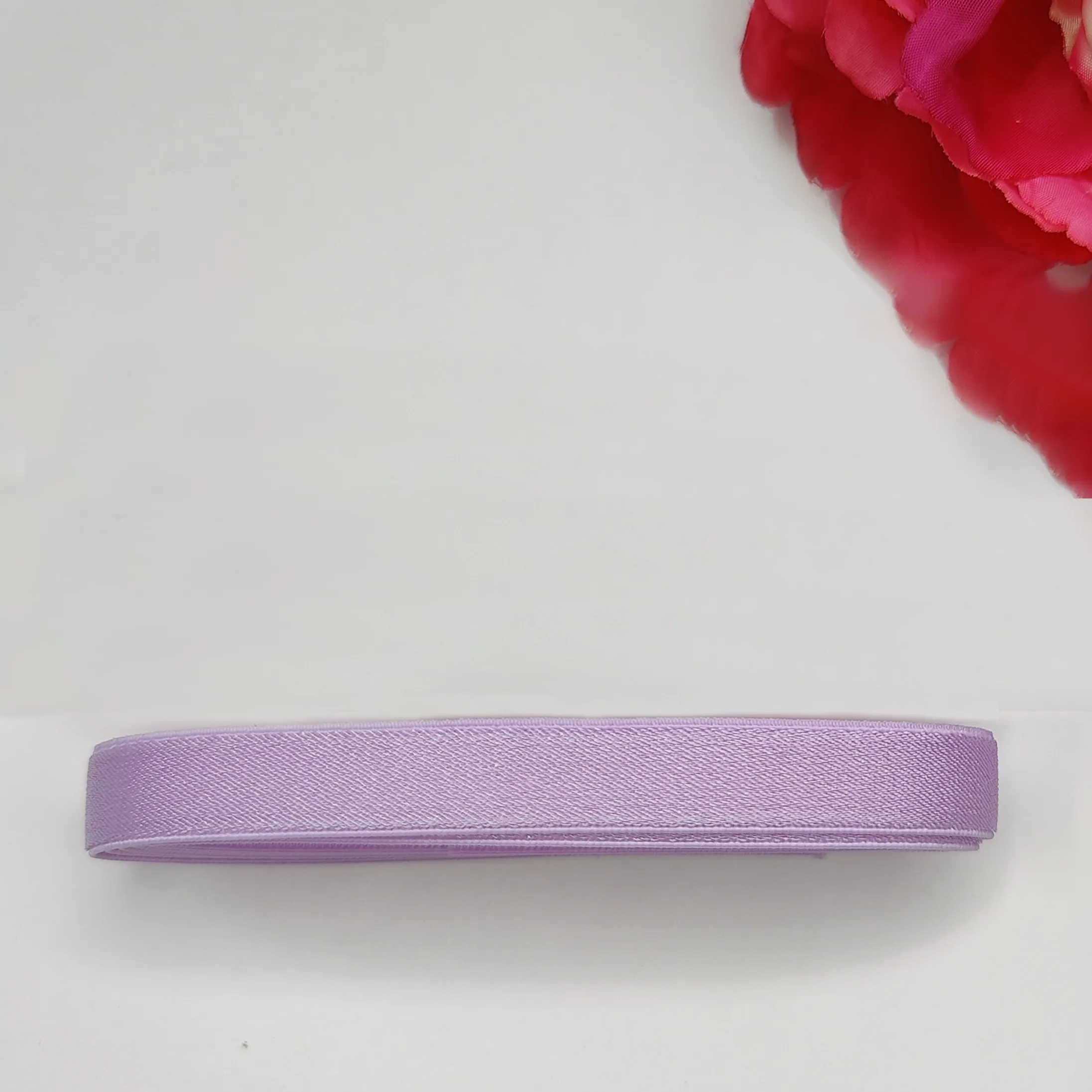 Mix and Match in Flieder, pastel lavender: 11 mm Zierlitze, Unterbrustgummi, Träger. IDelx19