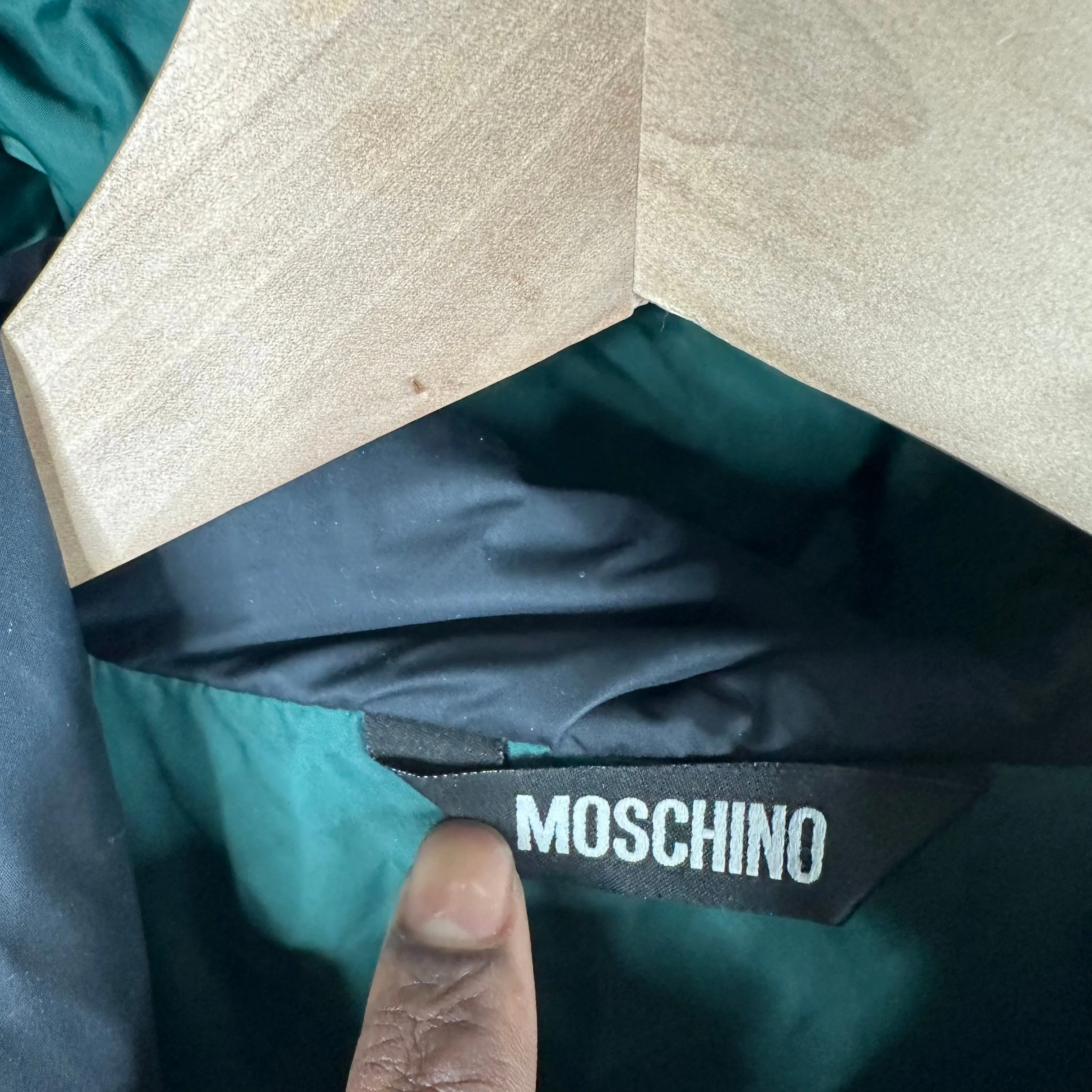 Moschino Peace Light Puffer