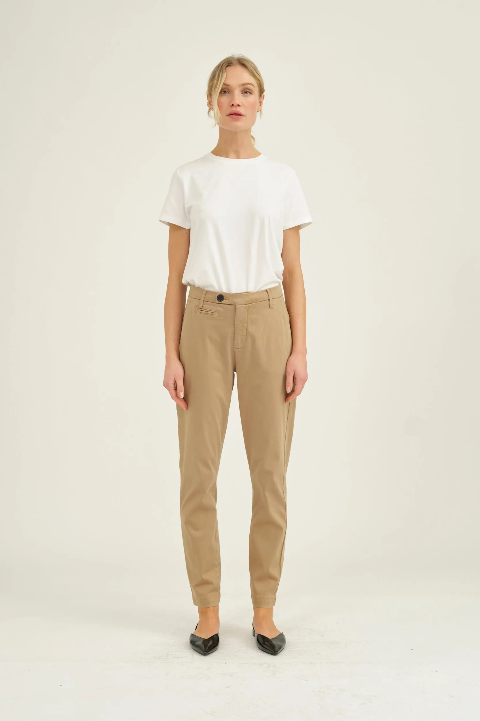 PD-Anika Support Chino - Lead Brown