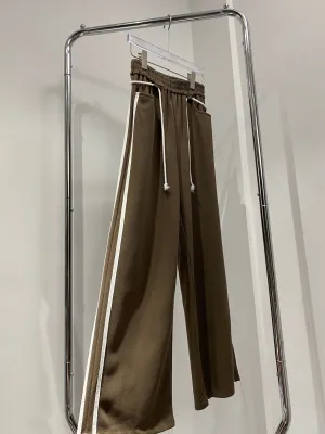 Side Striped Wide Leg Sweatpants - Cocoa