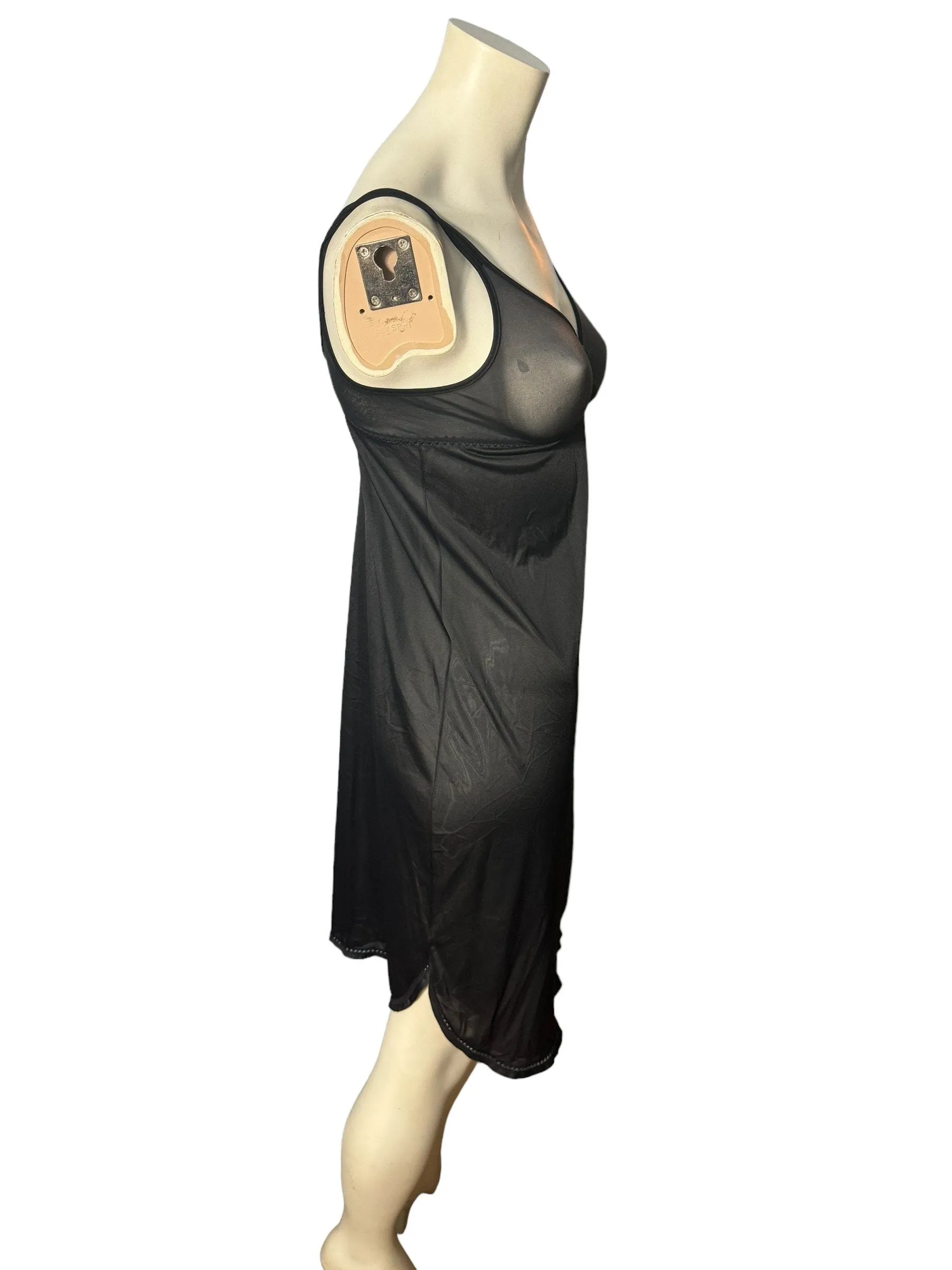 Vintage black full slip 36 Formfit Rogers