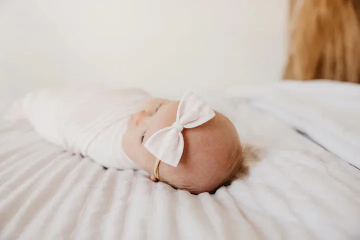 Winnie Bowtie Headband